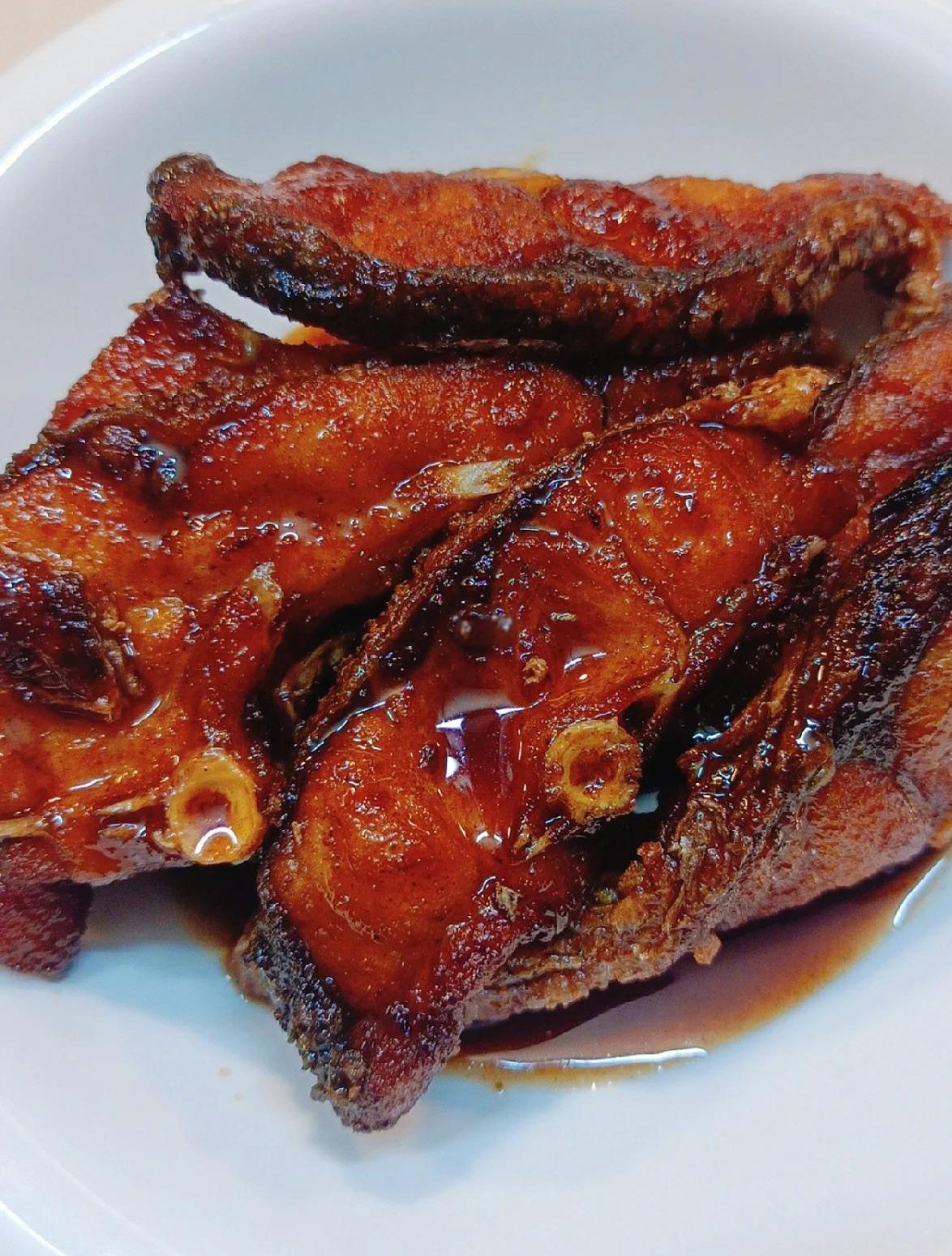 沪式熏鱼 外酥里嫩 甜鲜口味 爱上海美食